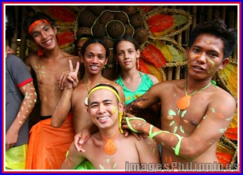 "Pahiyas 2006: Revelers", 
Place Taken: Lucban, Quezon take on 
Date Taken: May 15,2006