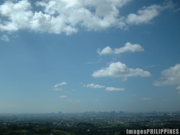 Metro Manila from Antipolo Hills, 
Place Taken: Rizal take on 
Date Taken: 2002